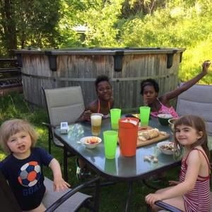 Meet your Posher, Smilanda